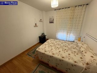 Piso en alquiler en Las Eras de Renueva en León