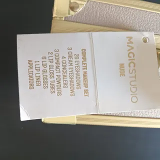 Maletín Maquillaje Magic Studio Beige/Dorado