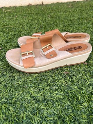 Sandalias Pikolinos Beige y Marrón Mujer