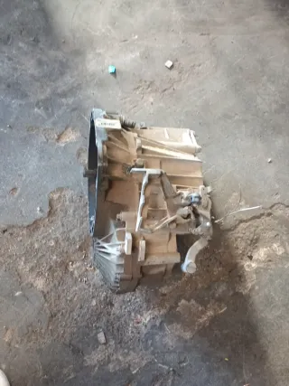 Caja de cambios A4143600200