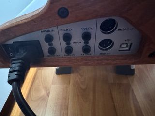 Sintetizador Moog Subsequent 37