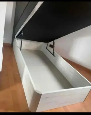 Canapé canapé canapé canapé