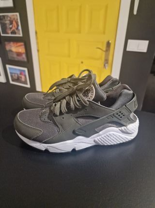 Zapatillas Nike Huarache Talla 41 Verde Oliva