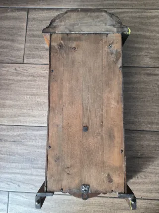 Reloj antiguo de péndulo