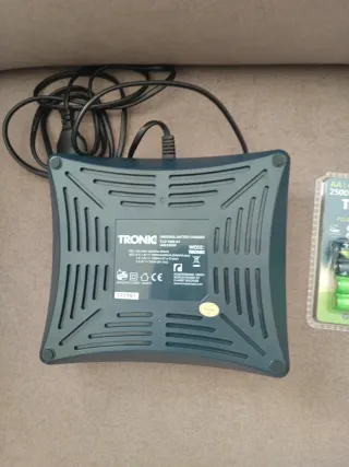 Caricatore per batterie