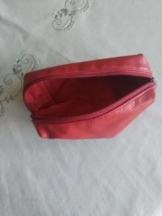 Neceser de viaje Clarins nuevo