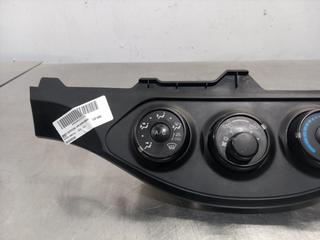 MANDO CALEFACCION / AIRE ACONDICIONADO TOYOTA YAR
