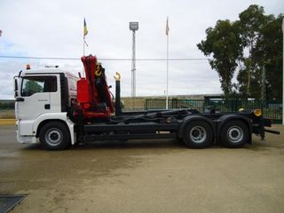 MAN TGA 26 360-CAMIONES GANCHO+GRUA