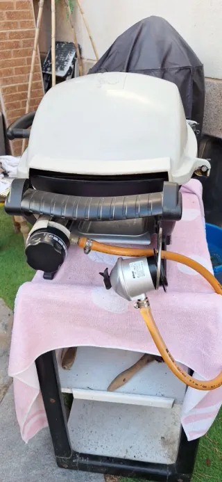 Barbacoa weber de gas portatil