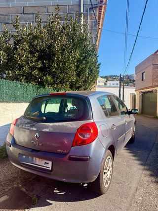 Renault Clio 2006