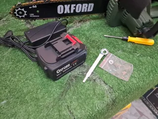 Motosega a doppia batteria 68v