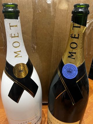 2 Bottiglie Moet & Chandon Vuote 1,5 Lt