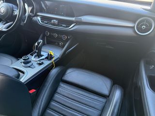 Por 356€ mes - Stelvio 2.2 Diesel 210CV Veloce Q4