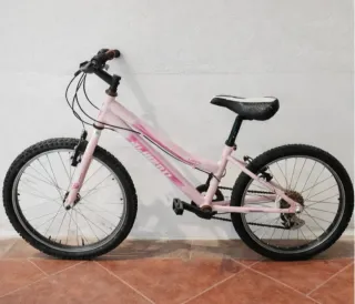 Bicicleta infantil rosa