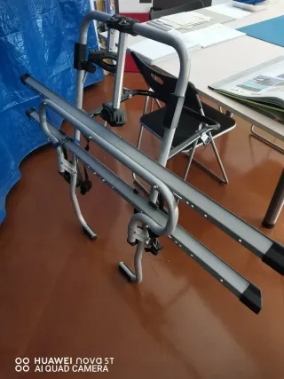Portabicicletas doble para coche