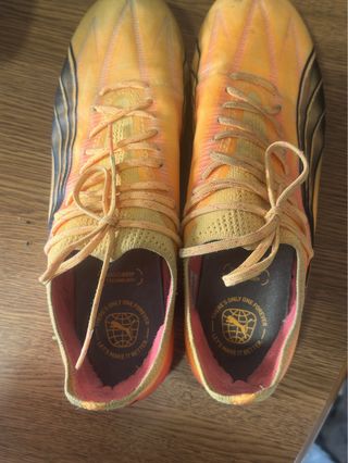 Botas Puma Ultra color Naranja Talla 42