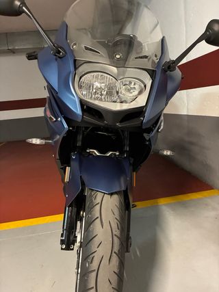 BMW F800GT Full equip con 17600 km y maletas sport