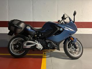 BMW F800GT Full equip con 17600 km y maletas sport