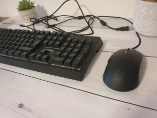 Teclado y Ratón Krom Negro
