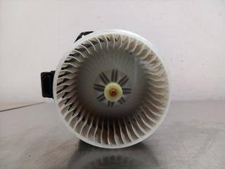 MOTOR CALEFACCION TOYOTA YARIS (KSP1/NLP1/NSP1) A