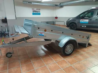 Remolque de carga basculante