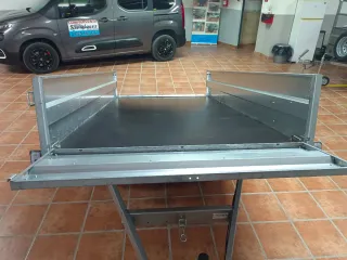 Remolque de carga basculante