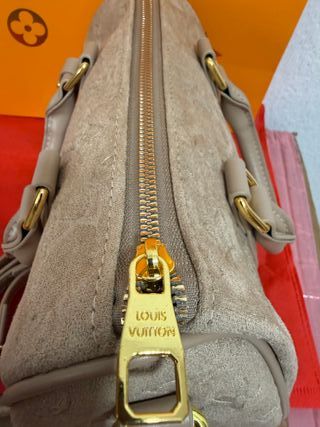 Bolso Louis Vuitton Beige y Dorado