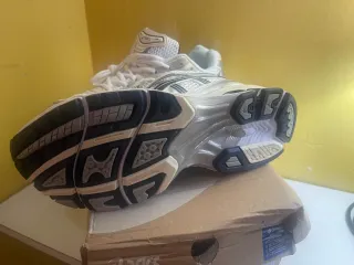 Asics Gel Kayano 14 Plata/Blanco