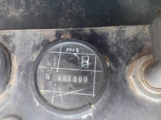 TRACTOR ARTICULADO BJR DE 21 CV CON ROTAVATOR.