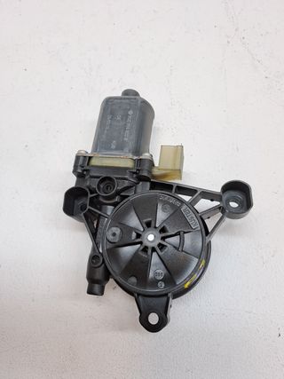MOTOR ELEVALUNAS DELANTERO DERECHO VOLKSWAGEN GOLF VII LIM.