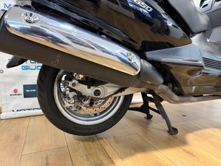 Suzuki Burgman 650 Executive ABS Negra