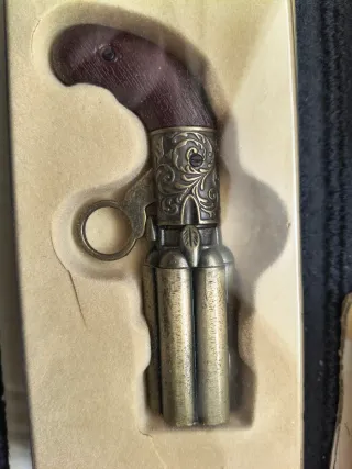 Lotto 3 pistole decorative - inerti per collezione