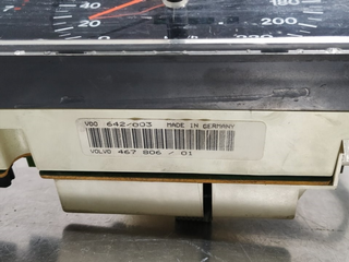 CUADRO INSTRUMENTOS VOLVO SERIE 460