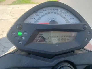 Se vende Kawasaki ER-6N