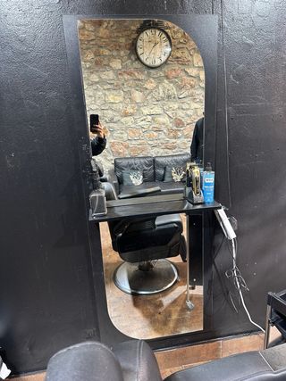 Lavabo y Sillón Peluquería Negro