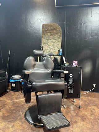 Lavabo y Sillón Peluquería Negro