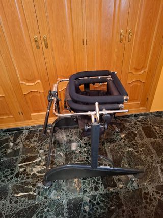 Andador ortopédico para adulto ajustable