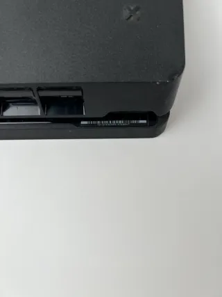 Console Sony Playstation 4 Slim Nera 500GB