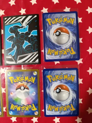 Lotto carte Pokemon + Rispettive sleeves