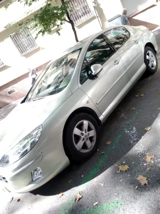 Peugeot 407 2014