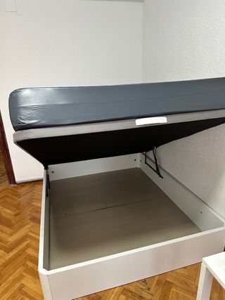 Canape abatible gris y negro