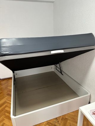 Canape abatible gris y negro