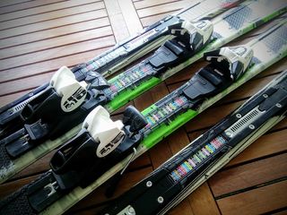 Sci Esquis Niño 110cm e 120cm Carving