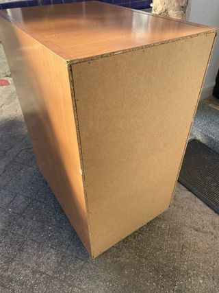 Cajonera de madera con ruedas