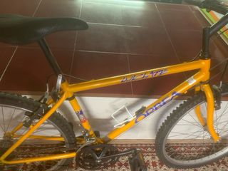 Antigua Bicicleta Orbea Amarilla