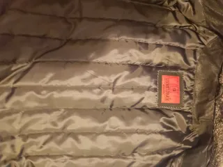 Giacca SORBINO nera con collo in pelliccia