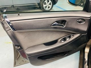 Mercedes-Benz Clase CLS 320 CDI 2006