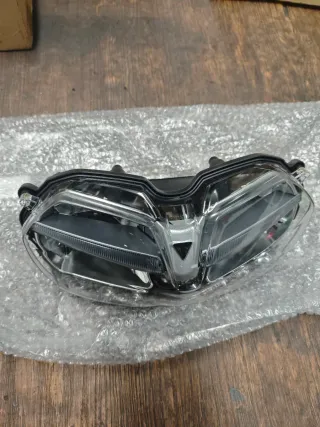 Faro Triumph Tiger 1200 NUEVO