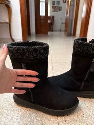 Botas negras mujer con tejido