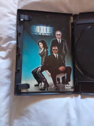 MIB II Hombres de Negro II DVD Español